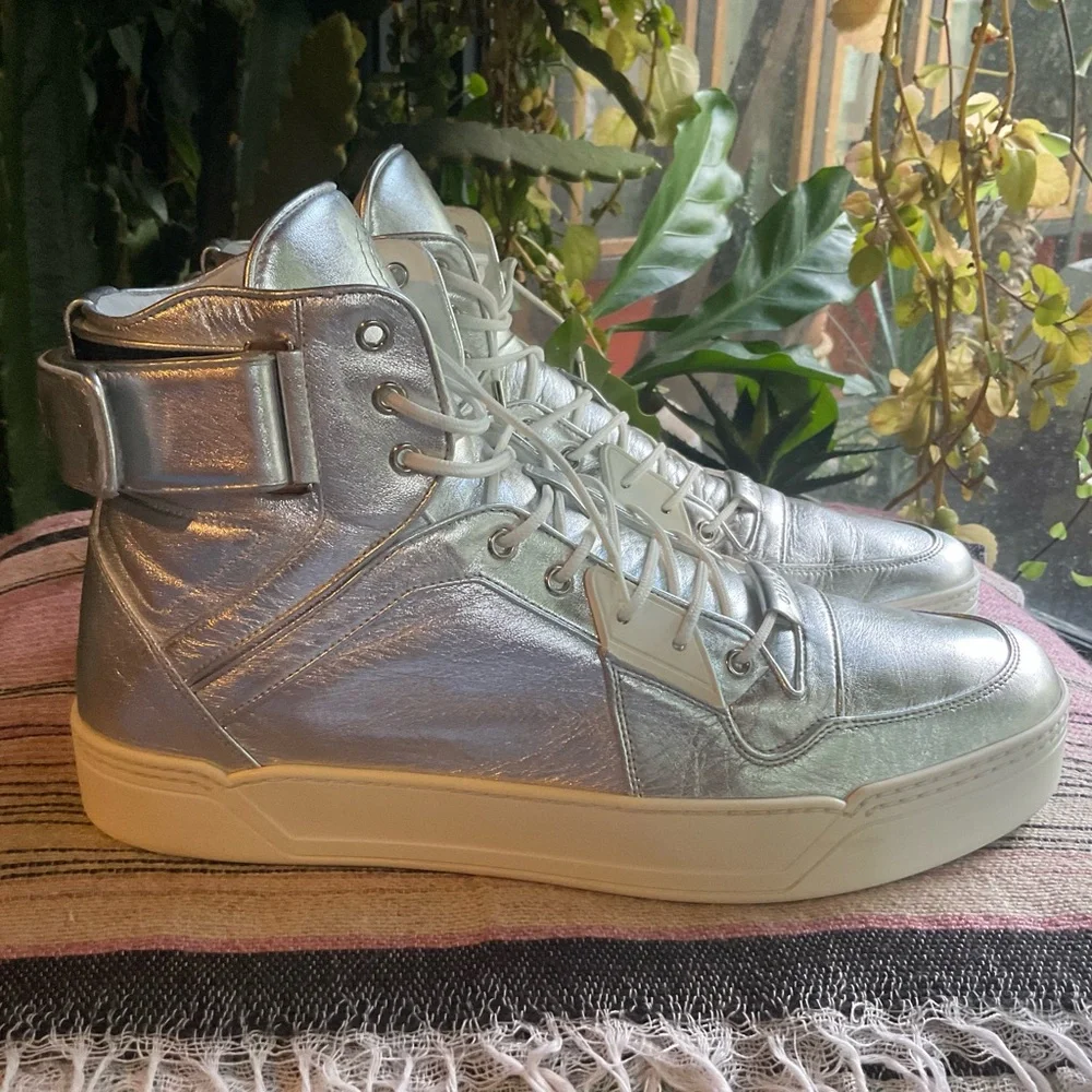Gucci Argento Metallic Silver High Top Leather Trainers Size 14